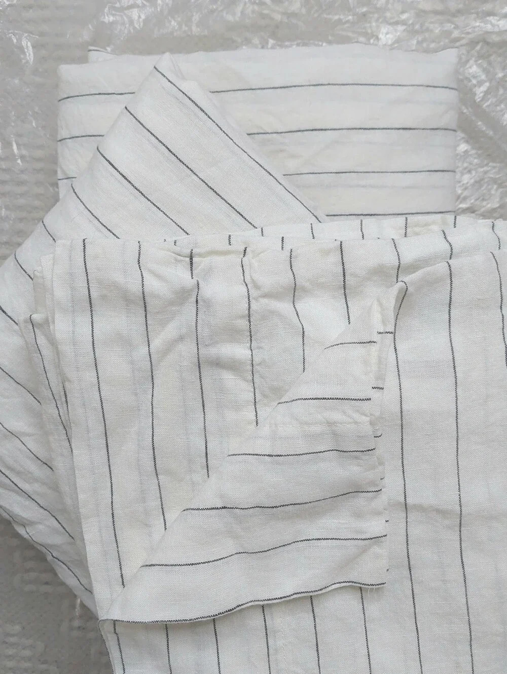Quince 100% Linen Pencil Stripe Sheet Set & 2 Pillowcases! Queen (923)